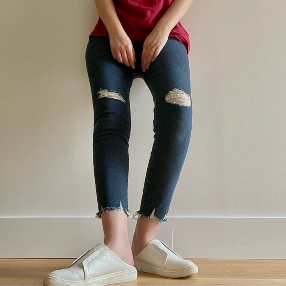 NWT J BRAND RIPPED MID RISE CROP SKINNY EGO DESTRUCT - 26 - Picture 4 of 13